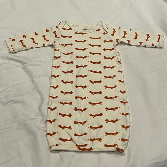 NWOT Infant 0-6 months (3) Piece Fox Gender Neutral Sleep Gown Set - Picture 3 of 12